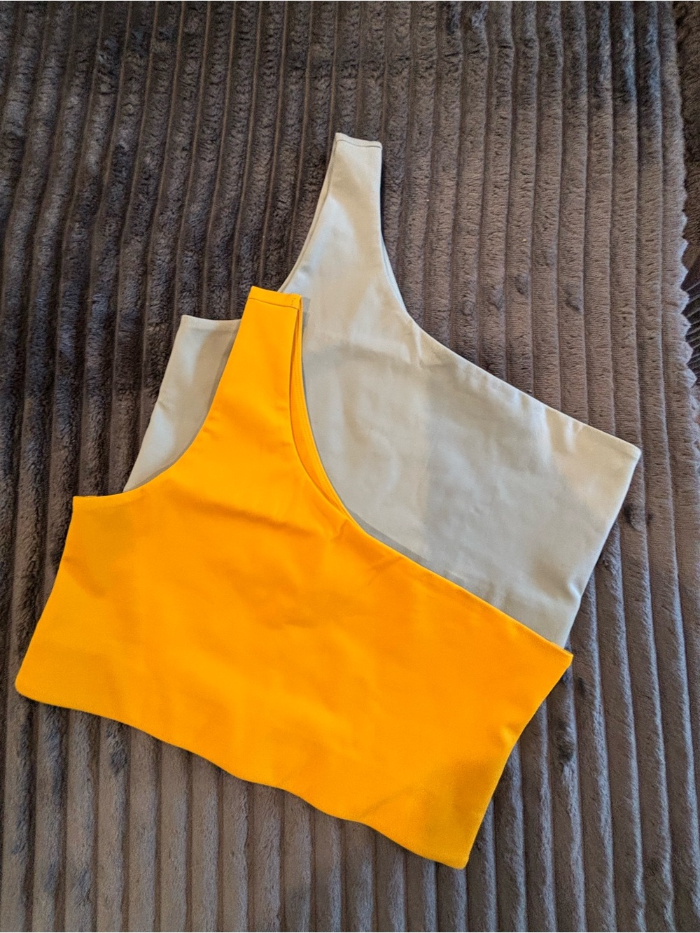 girlfriend collective One-Shoulder Colorblock Crop Top - set of 2